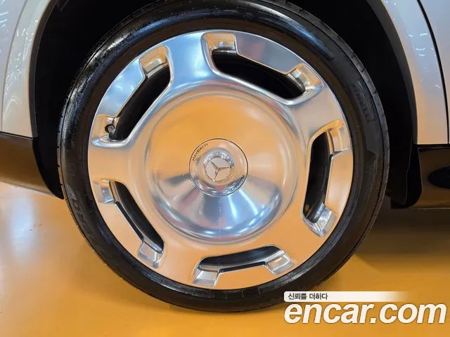 Mercedes-Benz GLS-Class — Фото автомобиля 6