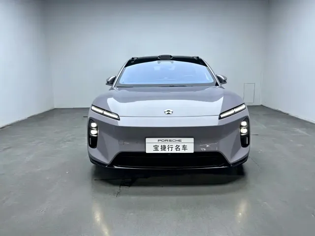 Nio ET5 — Фото автомобиля 2