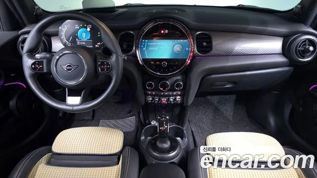 Mini Cooper — Фото автомобиля 7
