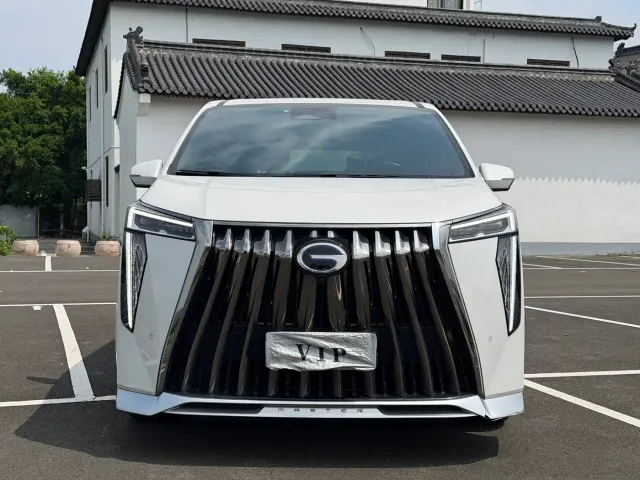 GAC Trumpchi M8 — Фото автомобиля 2