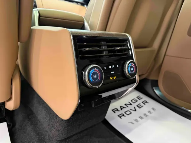 Land Rover Range Rover — Фото автомобиля 17