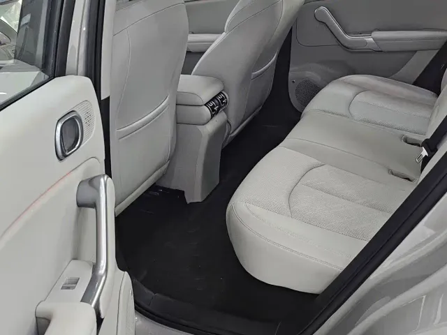 BYD Yuan PLUS — Фото автомобиля 6