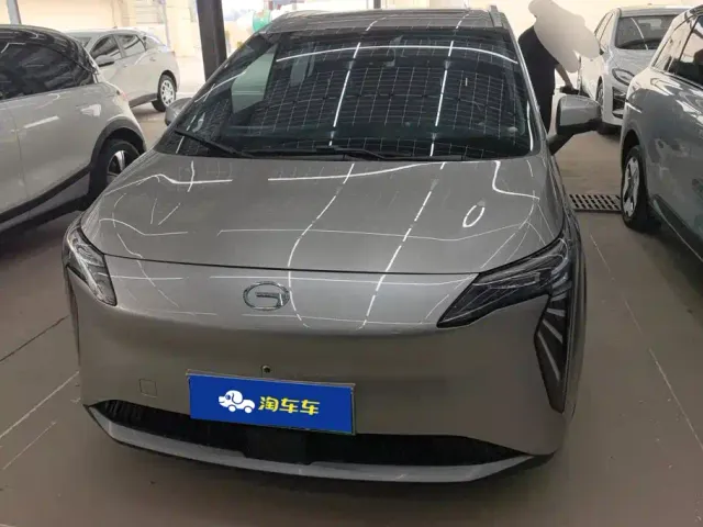 GAC Aion Y — Фото автомобиля 2