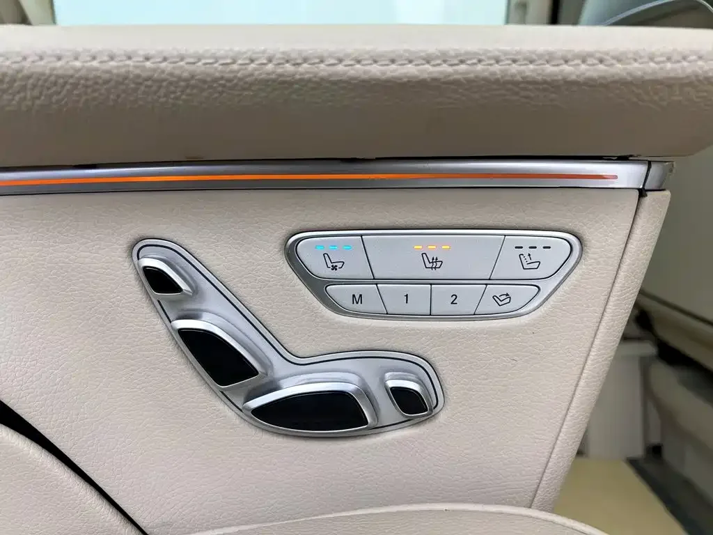 Mercedes-Benz Mercedes-Benz V-Class 2022 V 260 L Long Wheelbase Luxury Edition — Фото автомобиля 22