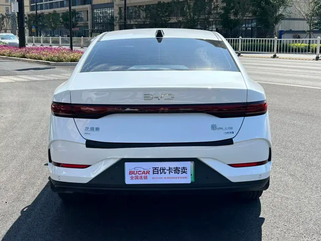 BYD Qin PLUS — Фото автомобиля 5