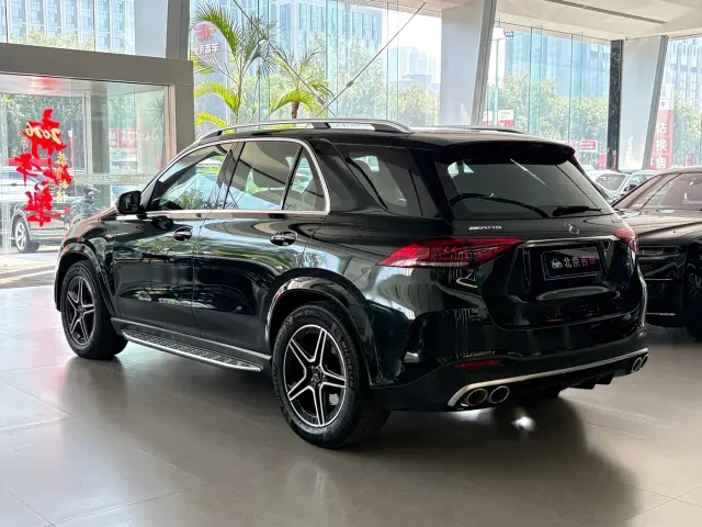Mercedes-Benz GLE-Class AMG — Фото автомобиля 9