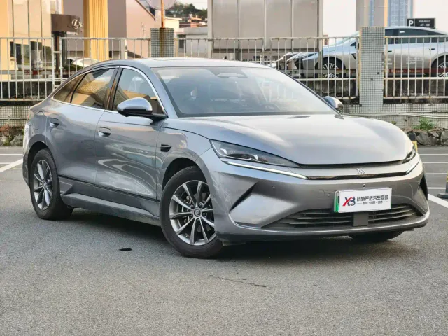 BYD Qin L — Фото автомобиля 4