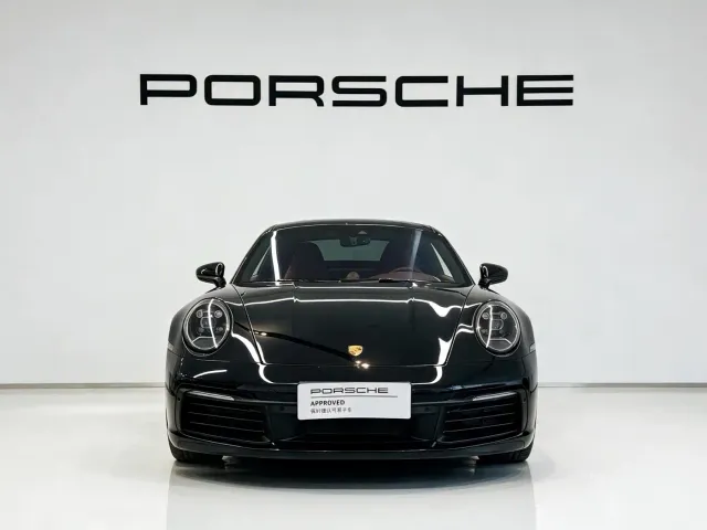 Porsche 911 — Фото автомобиля 2