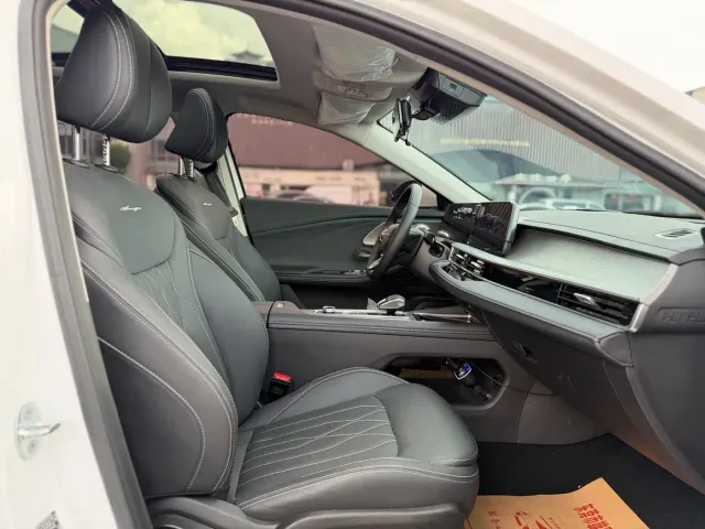 Chery Arrizo 8 — Фото автомобиля 9