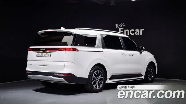 Kia Canival Carnival 4 поколение Дизель 9 мест Prestige — Фото автомобиля 2