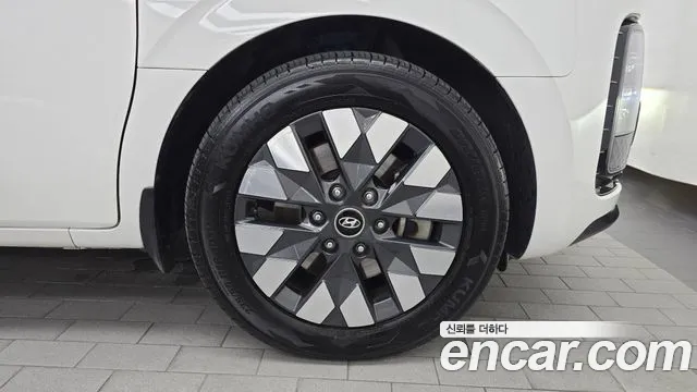 Hyundai Staria — Фото автомобиля 6