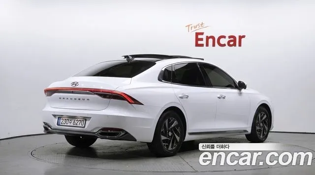 Hyundai Grandeur (New) Hybrid — Фото автомобиля 2