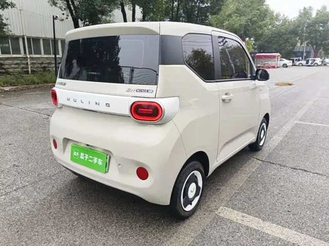 Wuling Hongguang Mini EV — Фото автомобиля 6