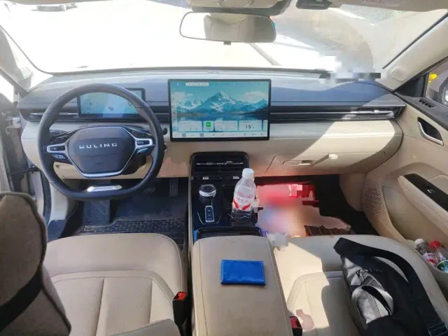 Wuling Starlight — Фото автомобиля 5