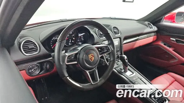 Porsche 718 — Фото автомобиля 12