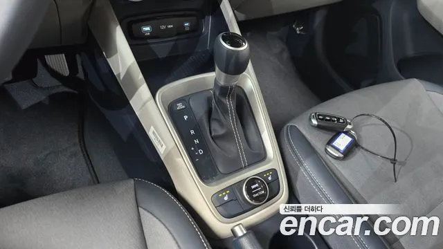 Hyundai Venue Venue 1.6 Smart — Фото автомобиля 9