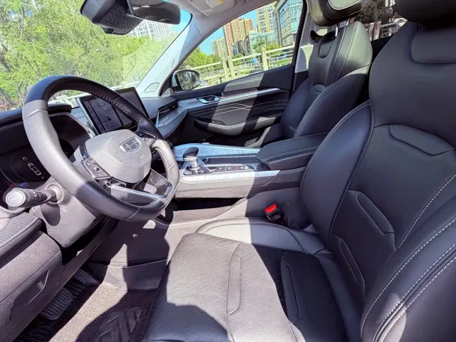 Geely Xingrui — Фото автомобиля 6
