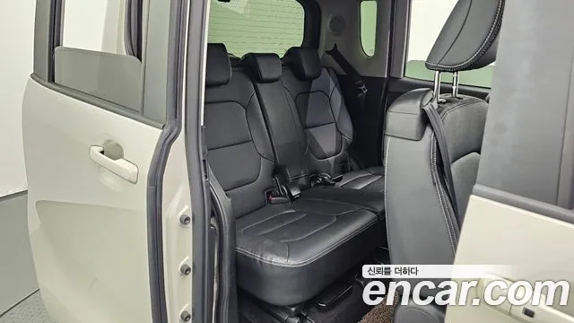 Kia RAY Новый Kia Ray Signature — Фото автомобиля 11
