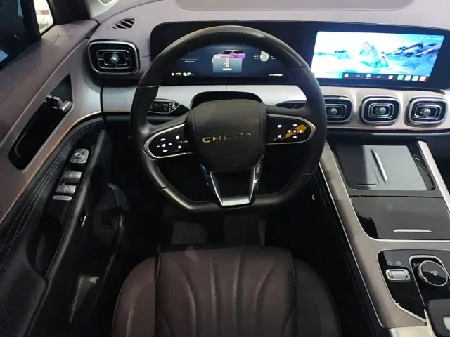 Chery Tiggo 9 C-DM — Фото автомобиля 10