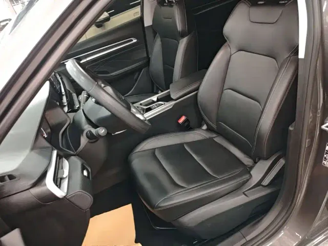 Geely Emgrand — Фото автомобиля 14