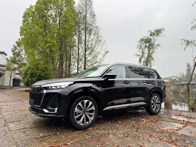 Exeed VX — Фото автомобиля 14