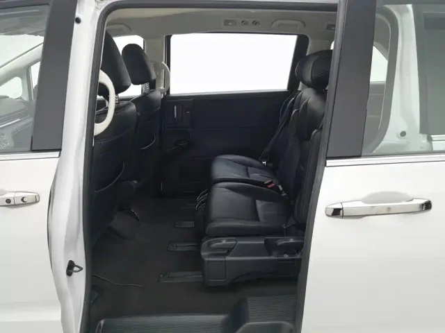 Honda Odyssey — Фото автомобиля 15