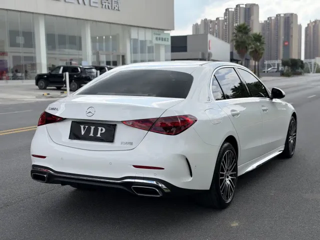 Mercedes-Benz C-Class — Фото автомобиля 4