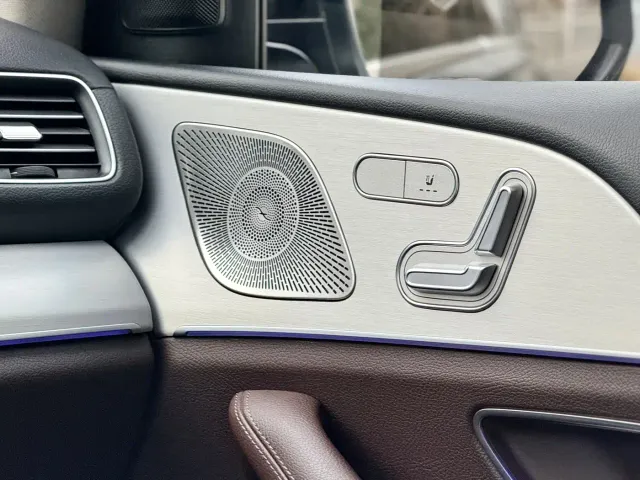 Mercedes-Benz GLE-Class — Фото автомобиля 15