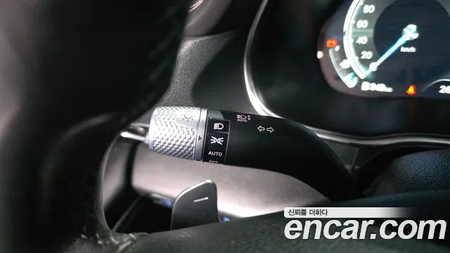 Genesis GV80 2.5T Бензин 2WD — Фото автомобиля 29