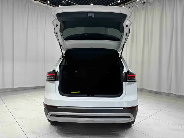 Volkswagen Tharu — Фото автомобиля 19