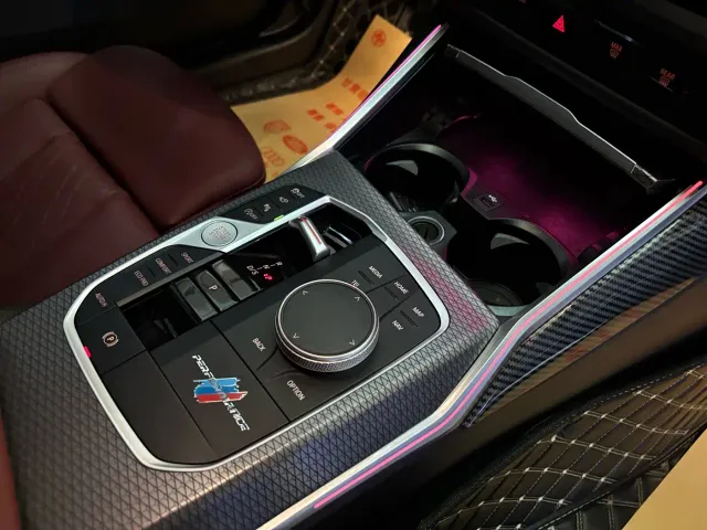 BMW 3 Series — Фото автомобиля 12