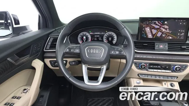 Audi Q5 45 TFSI quattro Premium — Фото автомобиля 11