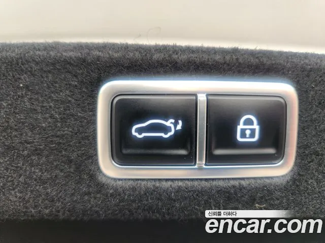Hyundai Grandeur GN7 — Фото автомобиля 19