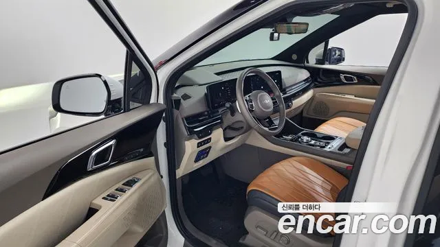 Kia Canival Новый Carnival 4 поколение Дизель 9 мест Hi-Limousine (Спецкузов) — Фото автомобиля 8