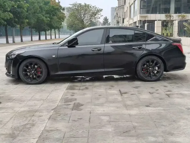 Cadillac CT5 — Фото автомобиля 6