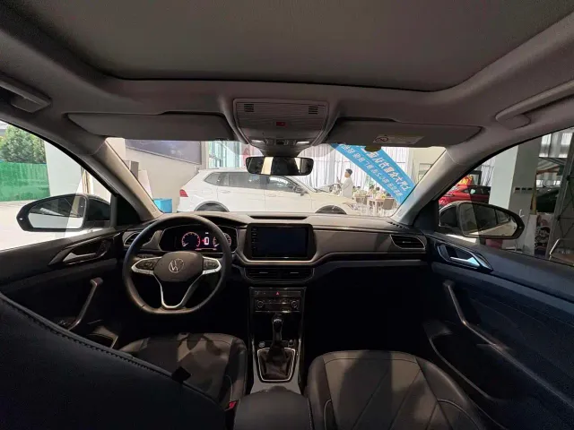 Volkswagen Tharu — Фото автомобиля 5