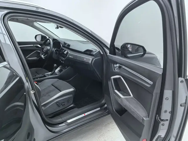 Audi Q3 — Фото автомобиля 15