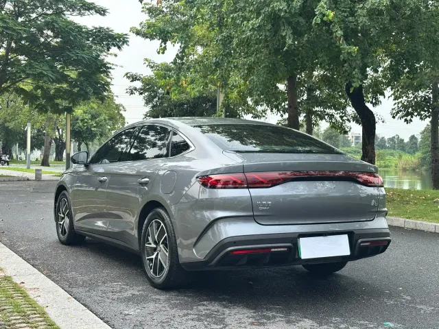 BYD Qin L 2024 DM-i 120KM Superior Edition — Фото автомобиля 6