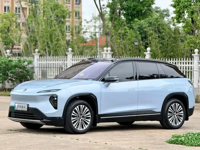 Nio ES7 — Фото автомобиля 2