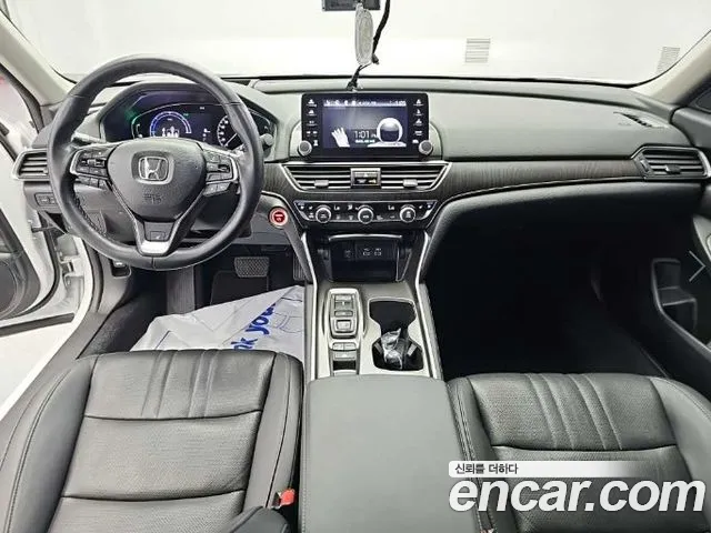 Honda Accord Accord 10 поколение — Фото автомобиля 7