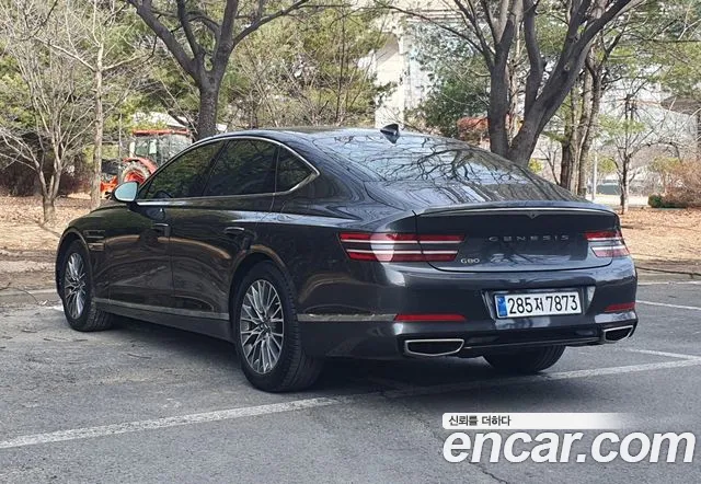 Genesis G80 Бензин 2.5 турбо 2WD — Фото автомобиля 8