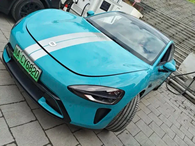Фотография автомобиля — Xiaomi SU7