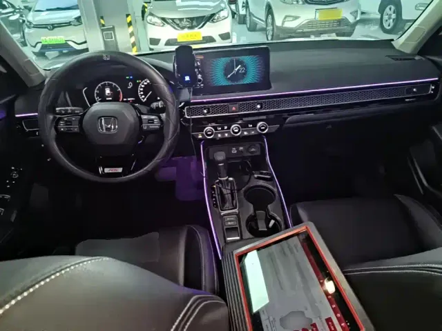 Honda Civic — Фото автомобиля 9
