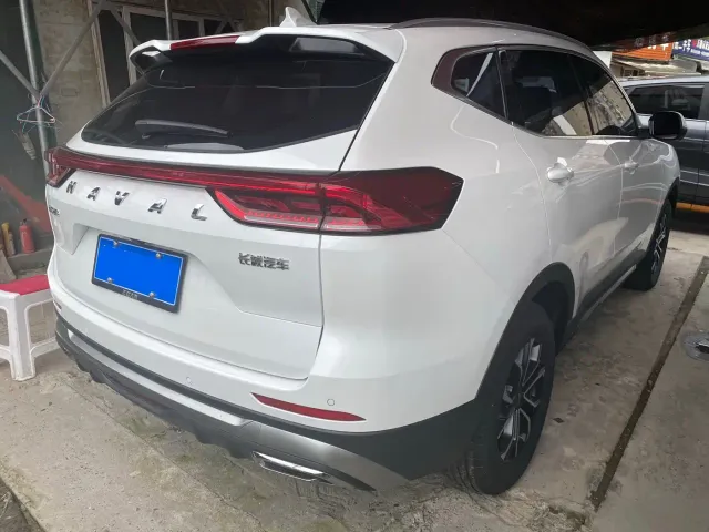 Haval H6 — Фото автомобиля 17