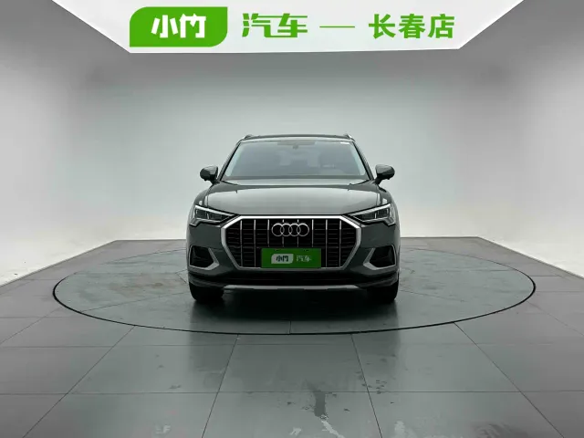 Audi Q3 — Фото автомобиля 2