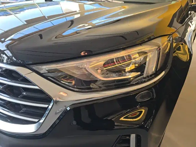 Ford Edge — Фото автомобиля 23
