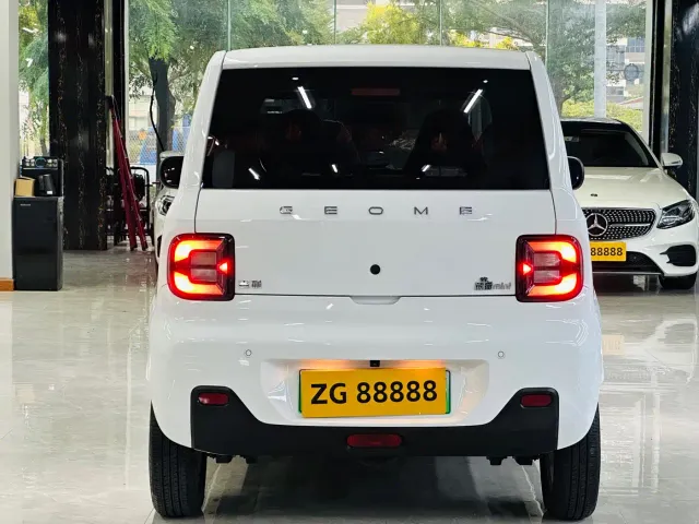 Geely Panda — Фото автомобиля 5