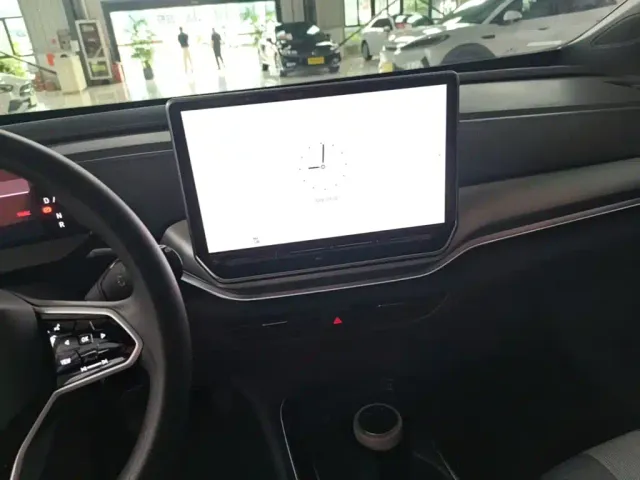 Volkswagen ID.4 Crozz — Фото автомобиля 12