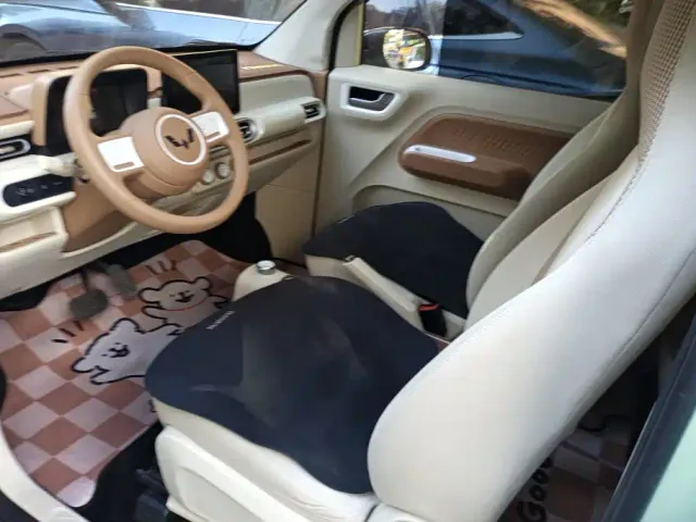Wuling Hongguang Mini EV — Фото автомобиля 11