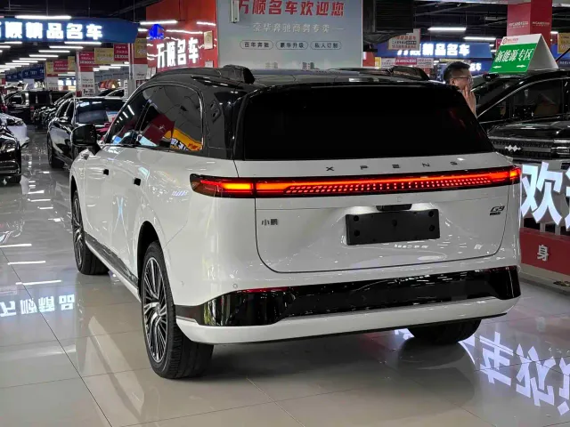 Xpeng G9 — Фото автомобиля 14